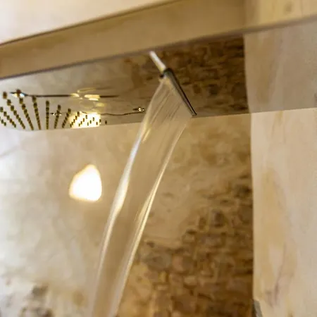 Azogue Suites Con Patio Privado *